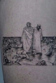 男生手臂上黑灰素描点刺技巧创意宗教纹身图片