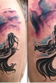 美人鱼纹身图片 女生小腿上彩色的美人鱼纹身图片