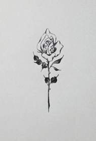黑色线条素描简约唯美玫瑰纹身手稿