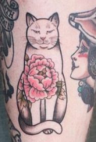 日式招财猫纹身 男生小腿上花朵和猫咪纹身图片