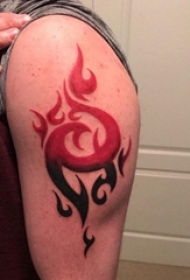 炽热火焰手臂纹身 男生手臂上彩色的火焰纹身图片