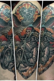 男生手臂上彩绘水彩素描创意霸气摩托车纹身图片