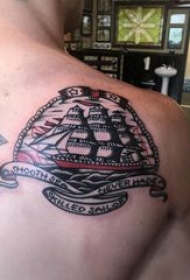 纹身小帆船 男生背部纹身小帆船图片