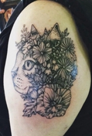 男生手臂上黑色点刺简单线条植物花朵和猫咪纹身图片