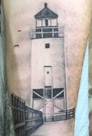 纹身灯塔 男生手臂上黑色的灯塔纹身图片