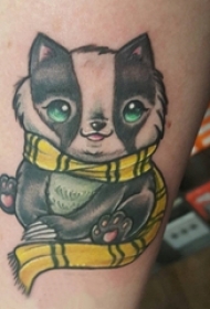 百乐动物纹身 女生小腿上彩色的小动物纹身图片
