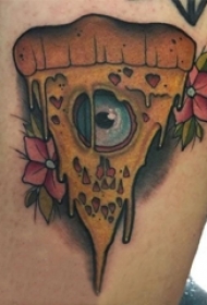 男生大腿上彩绘抽象线条植物花朵和披萨食物纹身图片