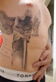 死亡天使纹身男生侧腰上死亡天使纹身图片