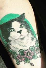 小清新猫咪纹身 男生手臂上花朵和小猫咪纹身图片