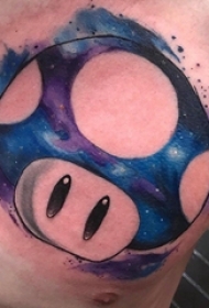 男生胸上彩绘唯美星空与可爱蘑菇纹身图片