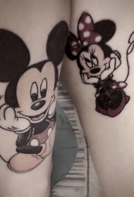 情侣手臂米奇米妮卡通纹身图案