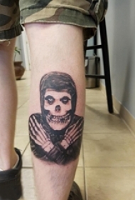 欧美小腿纹身 男生小腿上经典的骷髅纹身图片