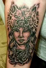女生人物纹身图案 男生手臂上狼纹身图片