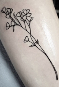 文艺花朵纹身 女生手臂上极简线条纹身花朵纹身图片