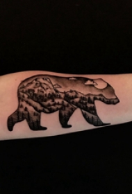 熊纹身 男生手臂上黑灰纹身熊图腾纹身图片