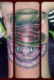 猫纹身 女生手腕上猫纹身图片