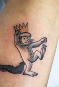 简单线条纹身 男生手臂上彩色的卡通人物纹身图片