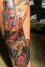 欧美小腿纹身 男生小腿上熊和桥梁纹身图片