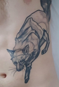侧腰纹身男 男生侧腰上黑色的狐狸纹身图片