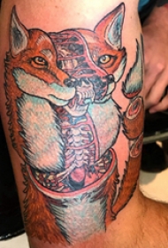 狐狸纹身 男生手臂上彩绘的狐狸纹身图片