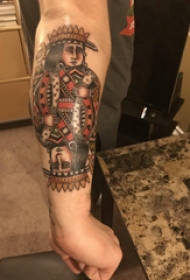 手臂纹身图片 男生手臂上彩色的扑克牌纹身图片
