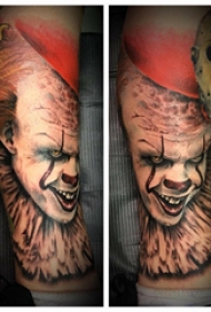 小丑纹身 男生手臂上小丑纹身图片