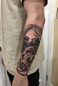 人物纹身图片 男生手臂上人物纹身图片