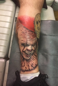 小丑纹身 男生小腿上小丑纹身图片