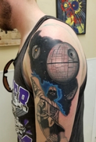 宇宙 纹身 男生手臂上宇宙纹身图片