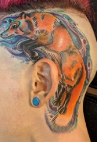 九尾狐狸纹身图片 女生头部彩色的狐狸纹身图片