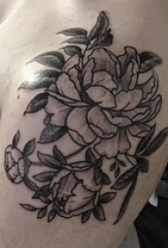花卉纹身花臂 男生手臂上黑色的花朵纹身图片