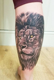 狮子王纹身 三张帅气的黑灰色狮子纹身图片