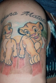 卡通狮子纹身图案  女生小腿上彩绘的卡通狮子纹身图片