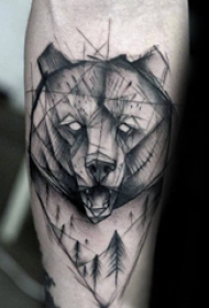 熊纹身 简约而又设计感十足的熊纹身图案