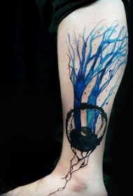 树枝纹身  生意盎然的水彩树枝纹身图案