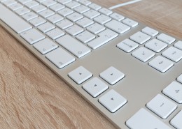 白色的键盘图片(13张)
