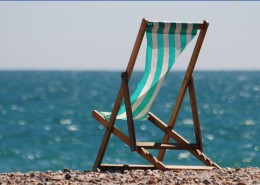 沙滩上的椅子图片(11张)