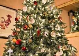 装饰精美的圣诞树图片(15张)