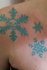 纹身雪花 8款明净而又皎洁的雪花纹身图案