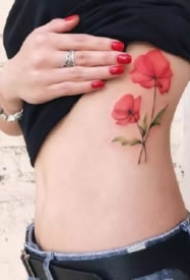 纹身罂粟花 艳丽漂亮的一组罂粟花纹身图案作品