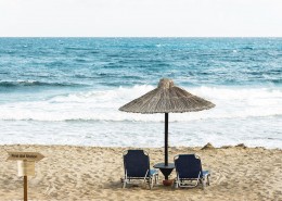 海边的沙滩椅图片(12张)