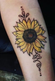 向阳花纹身 一组向日葵主题的花朵纹身图片
