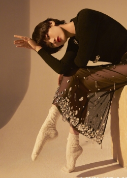 袁冰妍灵动俏丽写真图片