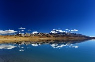 西藏神山圣湖美景图片(9张)