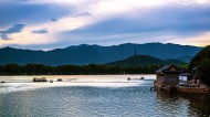 北京颐和园昆明湖风景图片(6张)