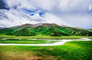 新疆巴音布鲁克风景图片(11张)