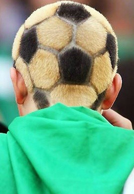 世界杯球迷发型图片连连看[9P]