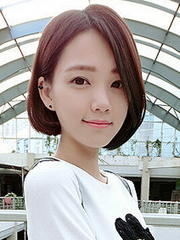 最时尚韩国女生短发发型图片[5P]