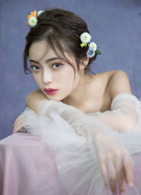 娇俏可爱，秋日森系新娘造型图片