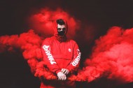 红色的烟雾图片(11张)